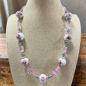 VTG Pink/White RosePrint Ceramic Bead w/crystals & strawberry quartz necklace